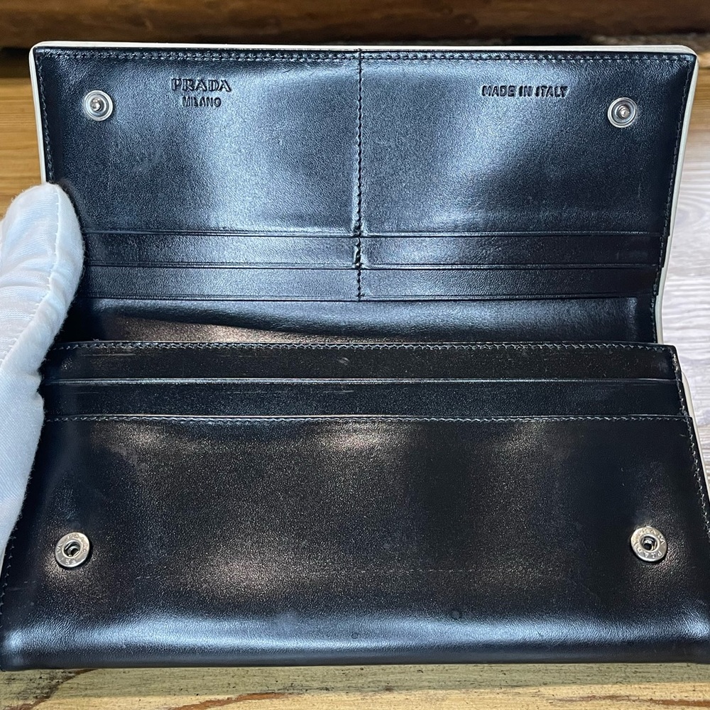 (Mt191) Authentic Prada Wallet - image 7